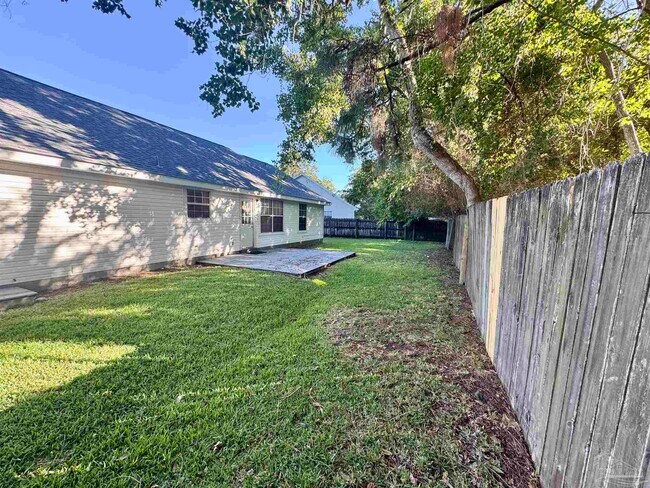 Building Photo - 1323 Sterling Point Dr