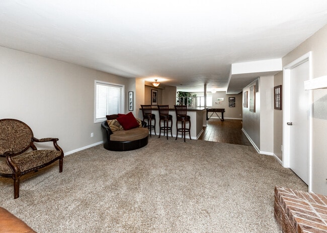 Building Photo - 3865 Wolcott Pl