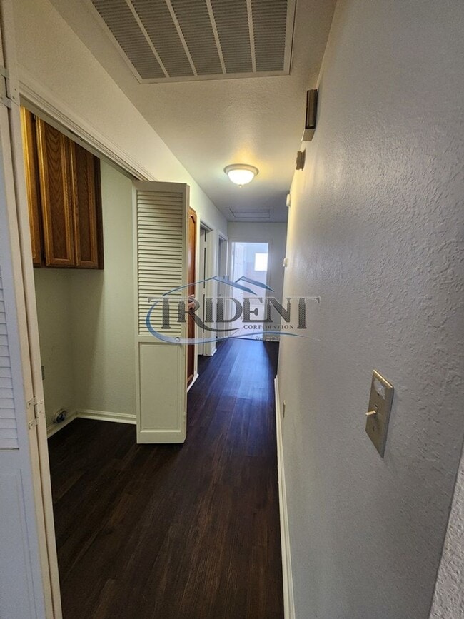 Building Photo - Beautiful Yuba City located in the Terra B...