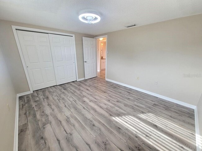 Building Photo - 7335 Castanea Dr