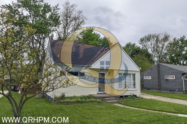 Building Photo - Available Now in Fenton!!!