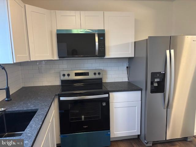 Building Photo - 26 Park Ave