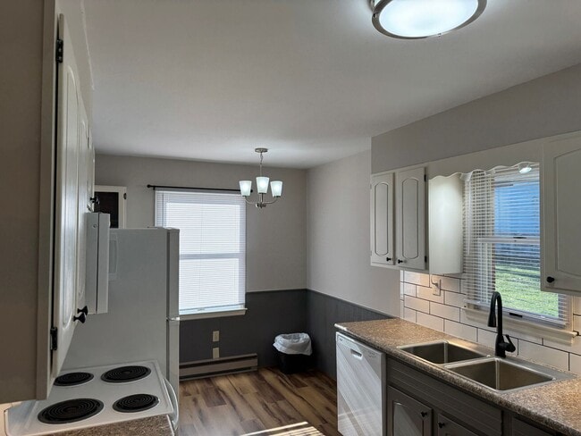 Building Photo - Charming 2-Bedroom Home for Rent in Timberville, VA