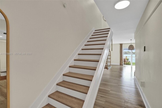 Building Photo - 20822 San Simeon Way