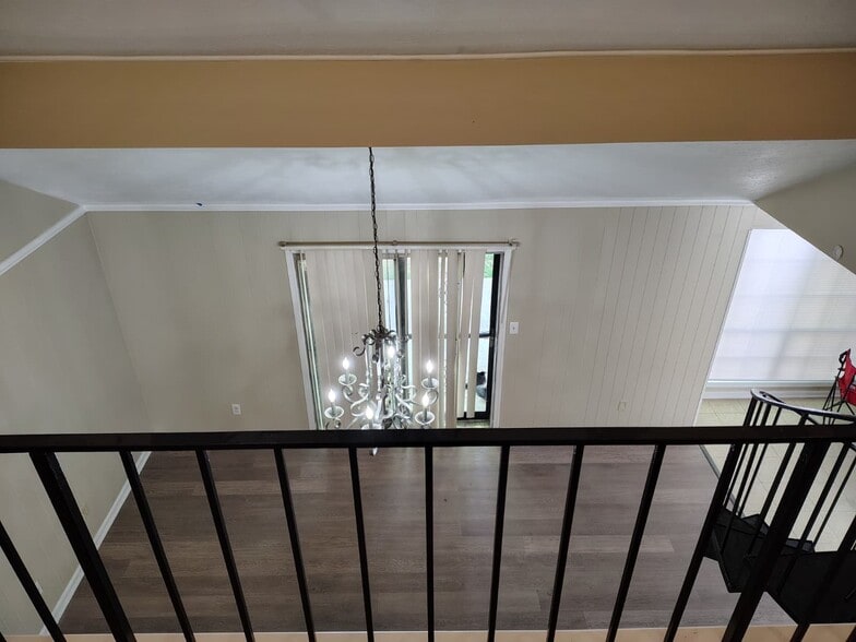 Building Photo - 2872 Leisure Springs Cir