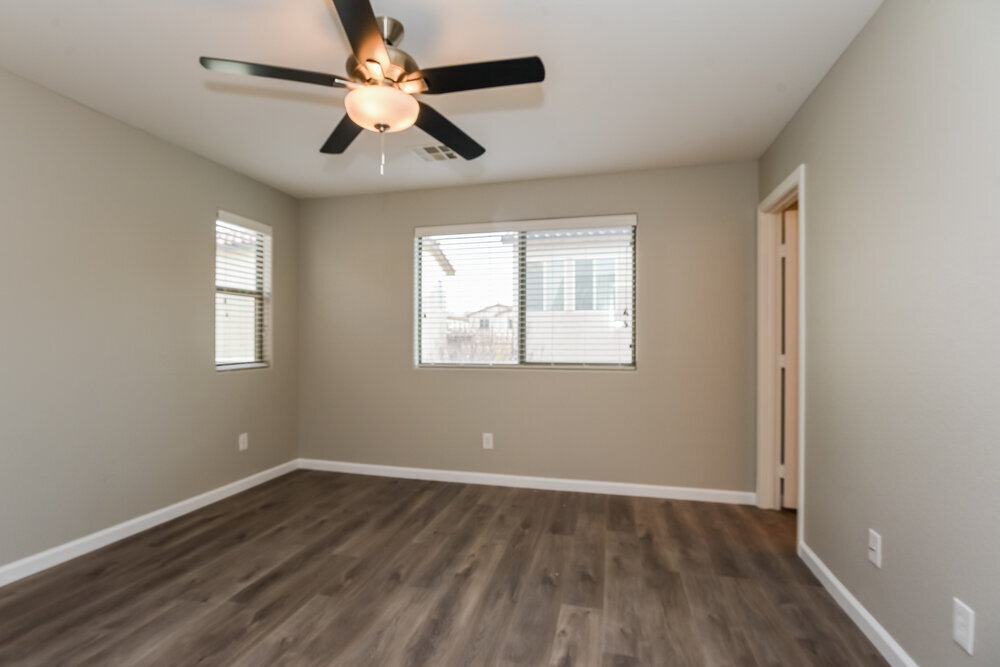 Building Photo - 10974 Florence Hills St