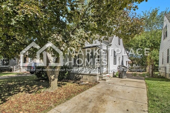 Building Photo - 8290 Stout St