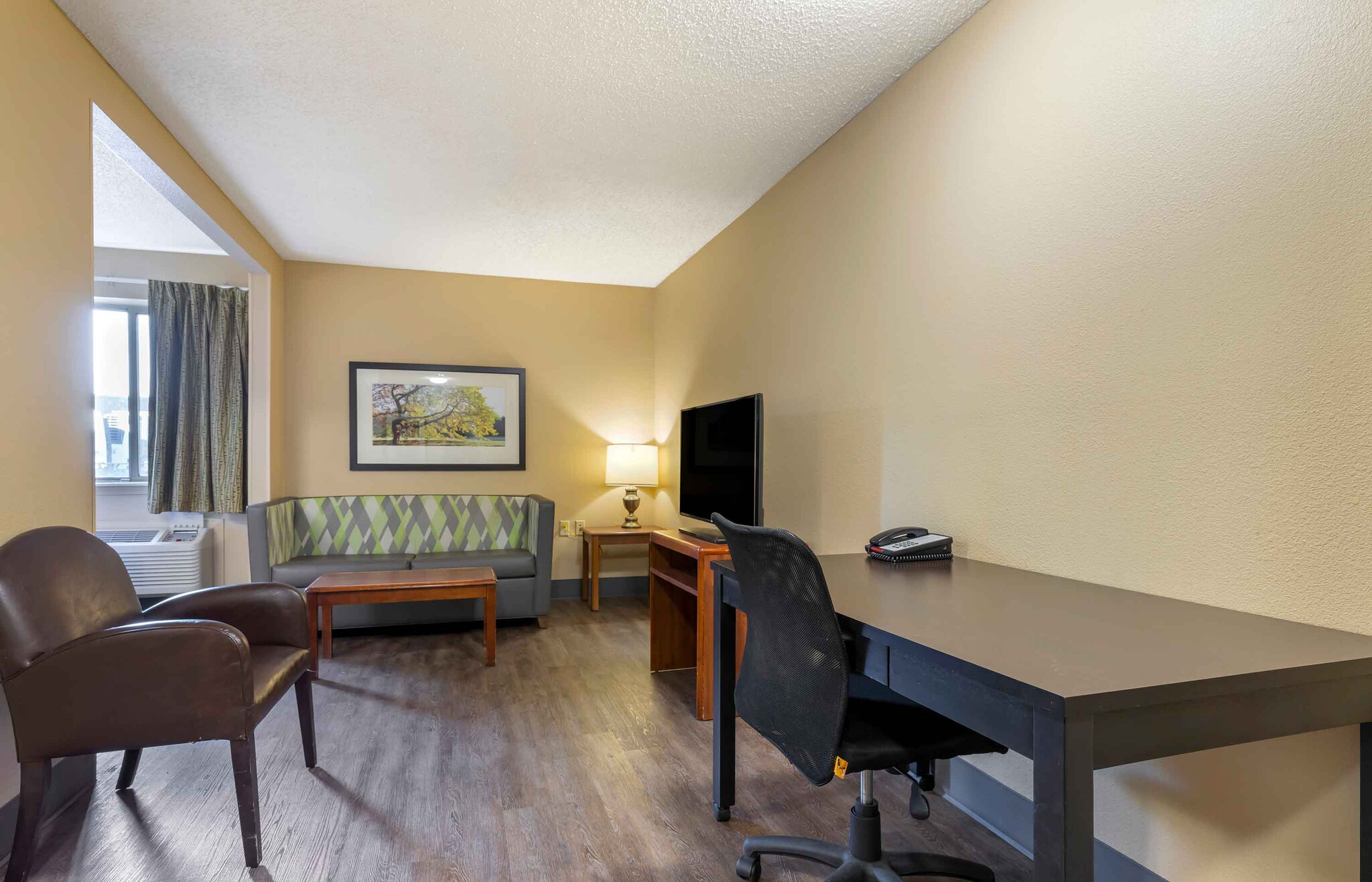 Building Photo - Furnished Studio-Tulsa - Midtown