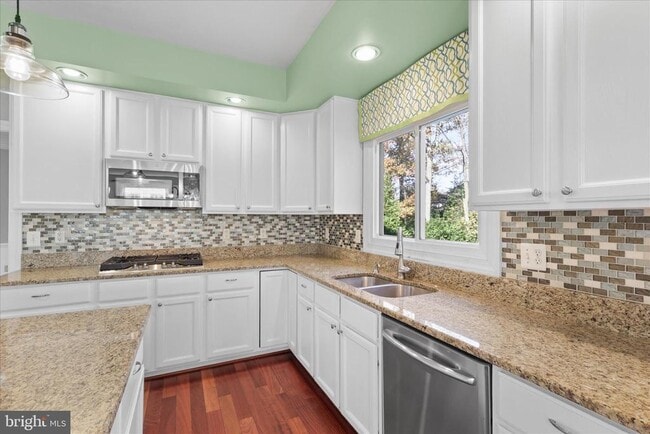 Building Photo - 43312 Hagen Ct