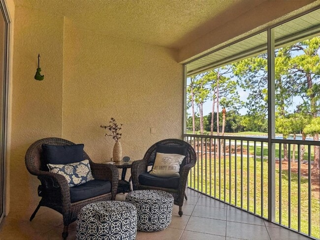 Building Photo - 3-bedroom condo available in Flamingo Fairways II