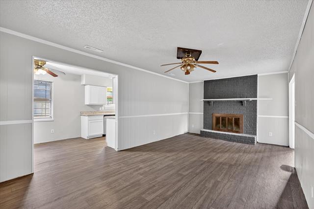 Building Photo - 10517 Castlerock Dr