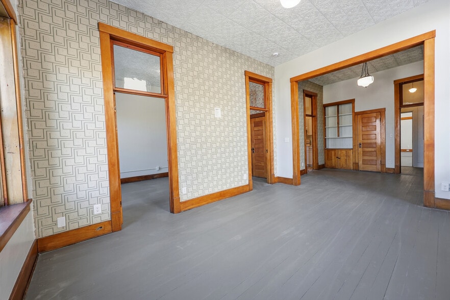 Living Room - 217 N Sibley Ave