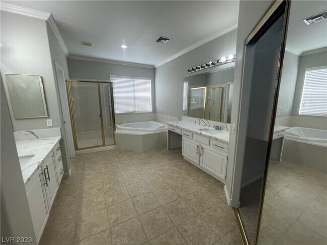 Building Photo - 1254 Autumn Wind Way