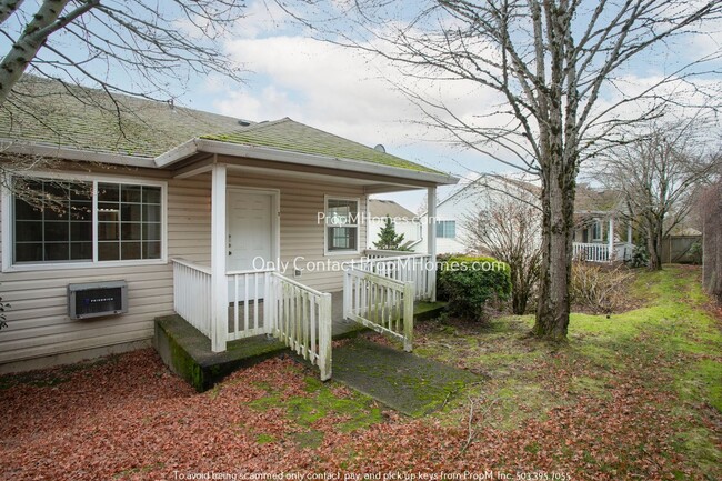 Building Photo - Charming Condo in Prime Clackamas/Happy Va...