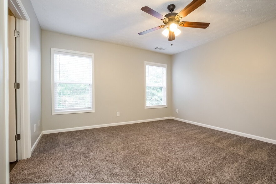 Building Photo - 541 Double Creek Dr