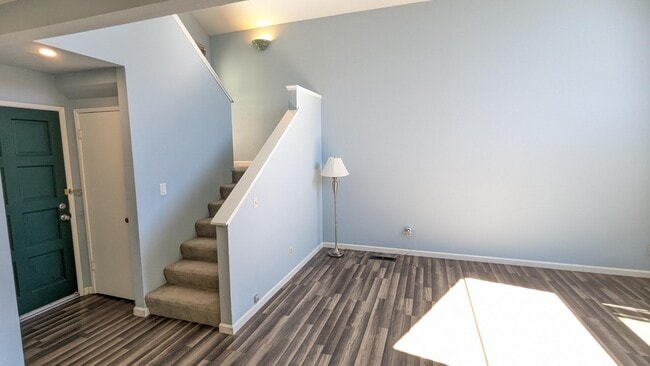Building Photo - 3506 McCoppin Park Ct