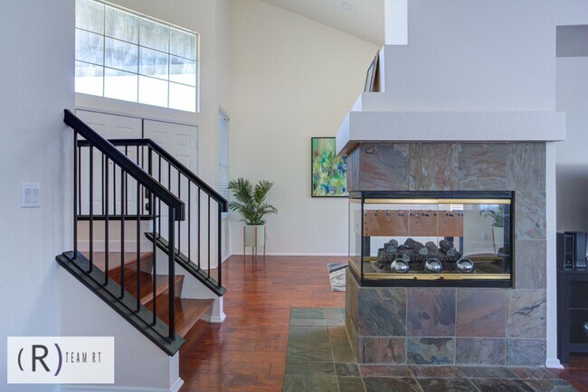 Building Photo - A Bright and Cozy Home with 3 Bedroom and 2 Bathroom with a Loft