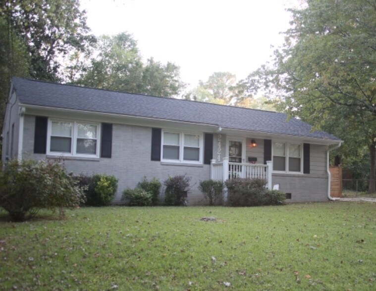Primary Photo - 2424 Glascock St