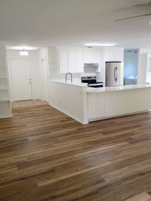 Building Photo - 1517 Northwood Dr