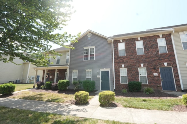 Primary Photo - Charming 2-bedroom, 2.5-bath home