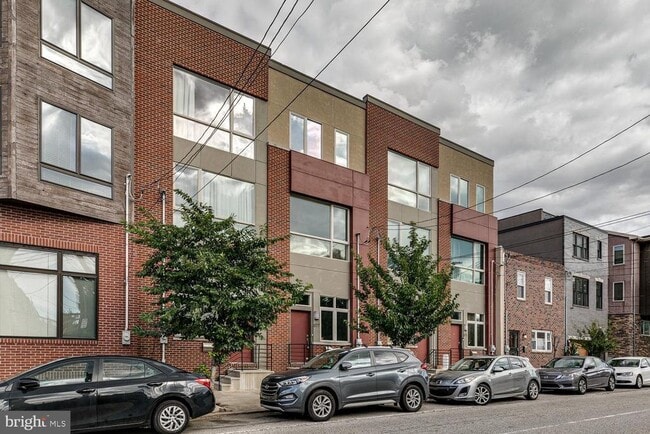 Building Photo - 877 N 5th St