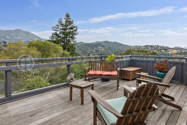Building Photo - Furnished Mill Valley Home with Mt. Tam Views | Available Through December  - FOUNDATION