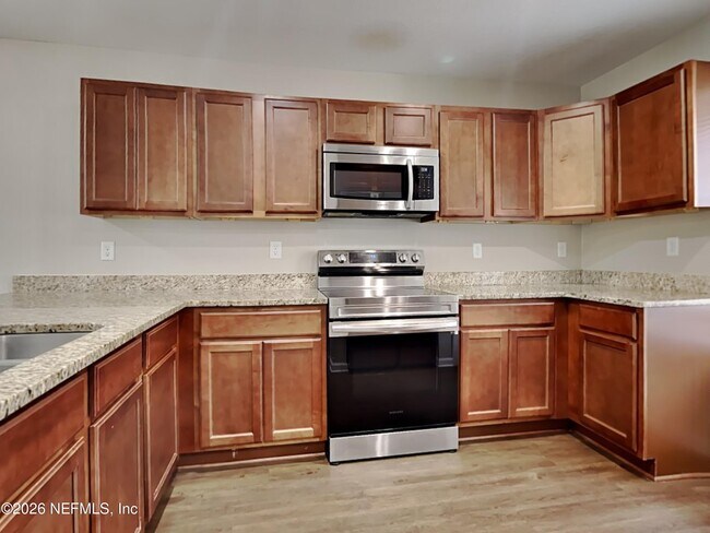 Building Photo - 7033 Camfield Landing Dr