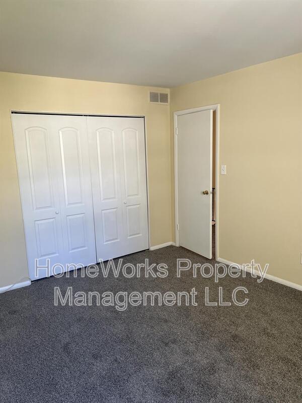 Building Photo - 462 Norvelle Ct