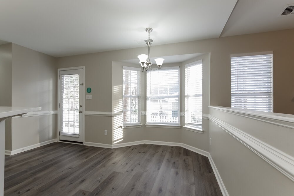 Building Photo - 6222 Spanish Moss Ln