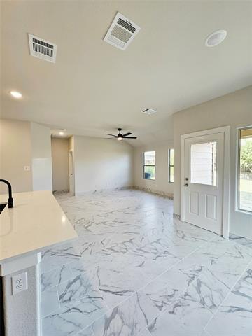 Building Photo - 7216 Seashell St