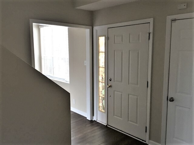 Building Photo - 8424 Foxworth Trl