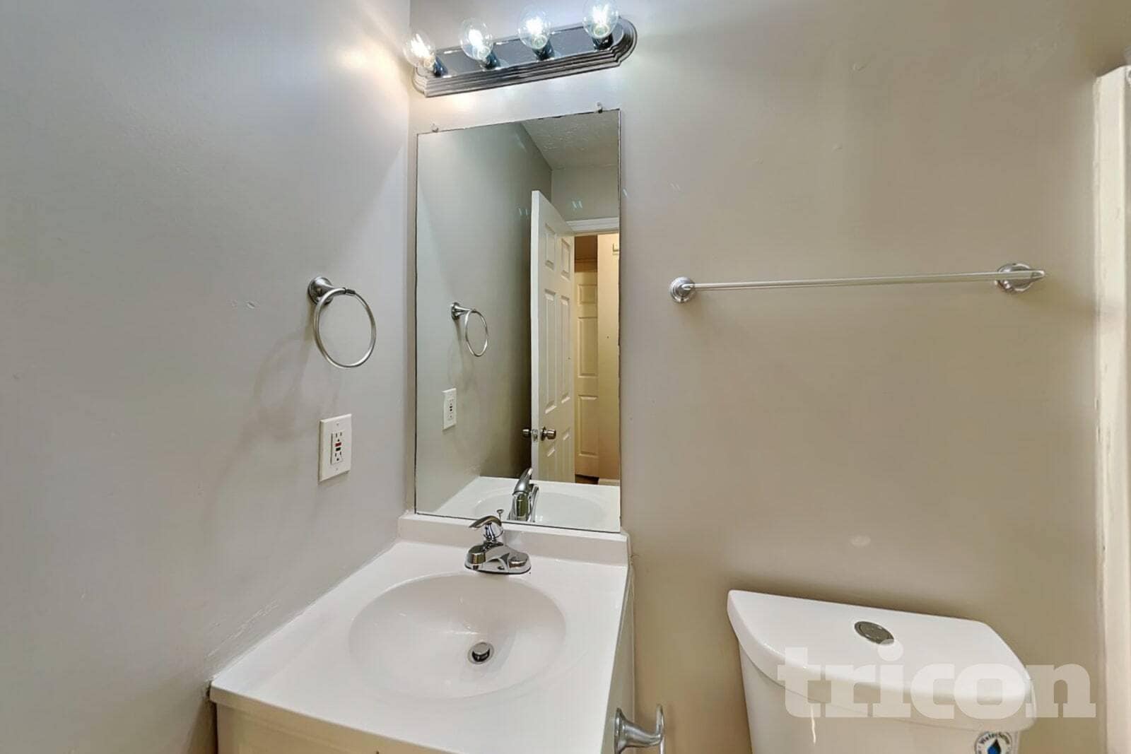 Building Photo - 1047 Winterglen Way