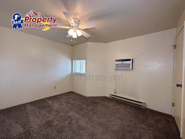 Building Photo - 1680 N Phillippi St