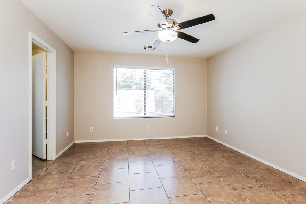 Building Photo - 7907 N 53rd Dr