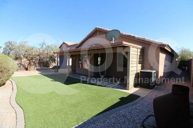 Building Photo - 15844 W Papago St