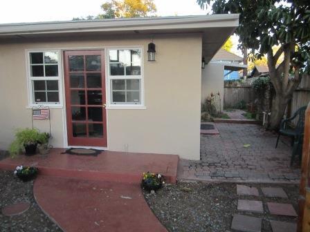 Building Photo - 655 Pomona Ave