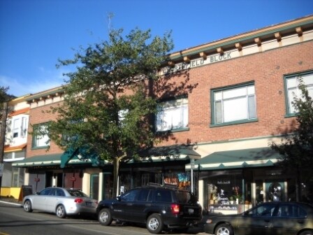 Building Photo - 4250 Fremont Ave N