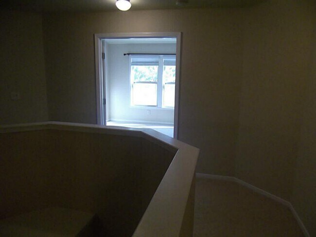 Building Photo - 650 Township Cir