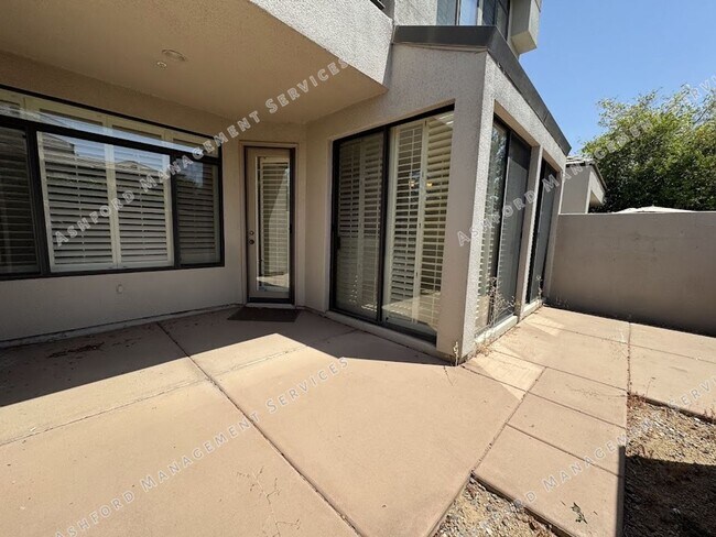 Building Photo - BEAUTIFUL 3 BEDROOM 3 BATHROOM HOME IN GAI...