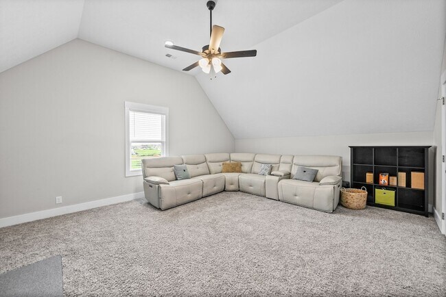Building Photo - 538 Fieldview Wy