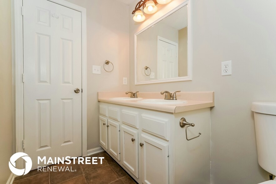 Building Photo - 4027 Willow Ct