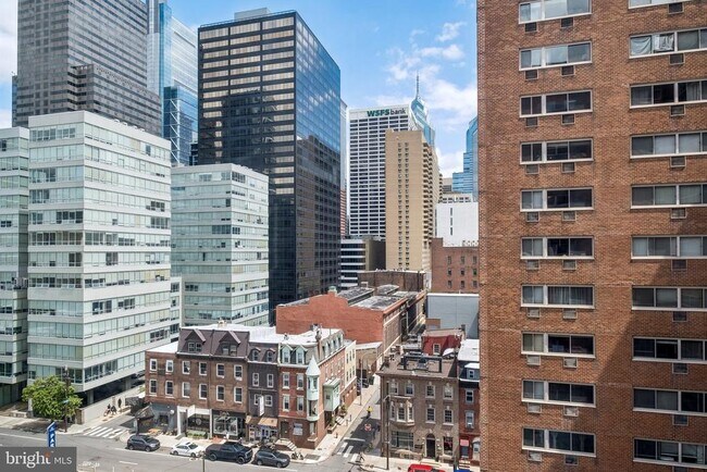 Building Photo - 2101 Chestnut St