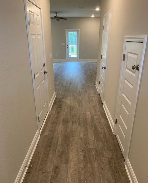 Building Photo - 26886 Spyglass Dr