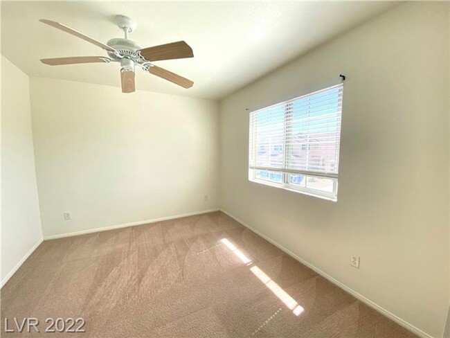 Building Photo - Available March 1, 2025. Gorgeous SW Las V...