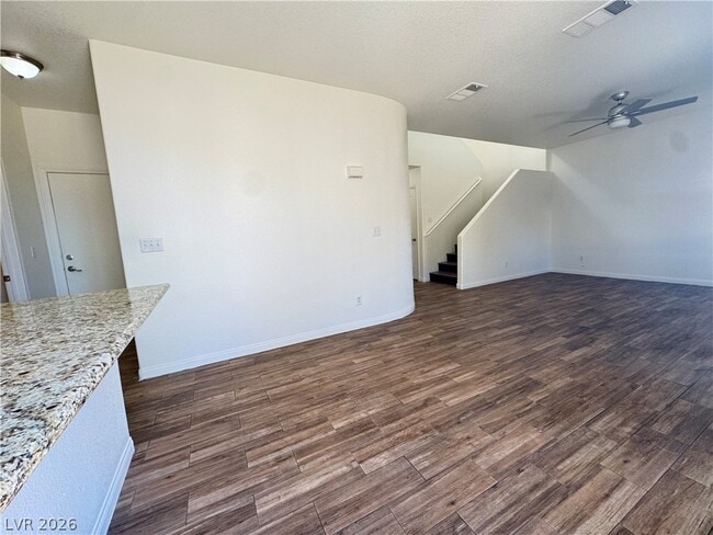 Building Photo - 1078 Country Skies Ave