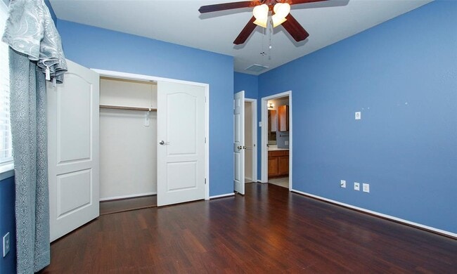 Building Photo - 3902 Mossy Pl Ln