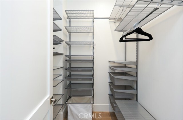 Building Photo - 708 Heliotrope Ave