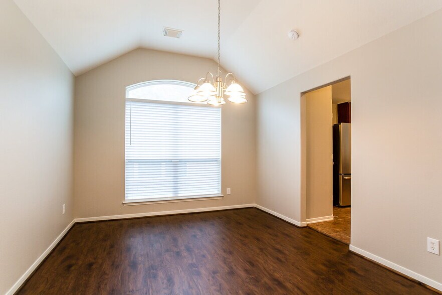 Building Photo - 4227 Forest Rain Ln