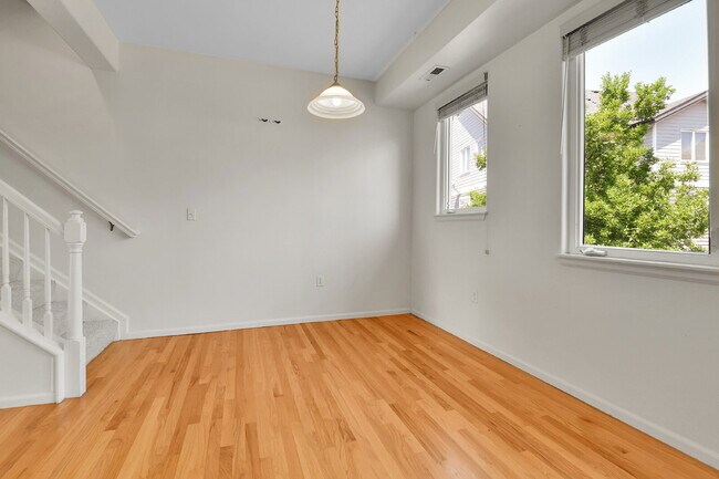 Building Photo - $2,300.00 - HALF OFF First Months' Rent - 2 Beds, 2 Baths, Condo in Littleton with Fireplace and ...