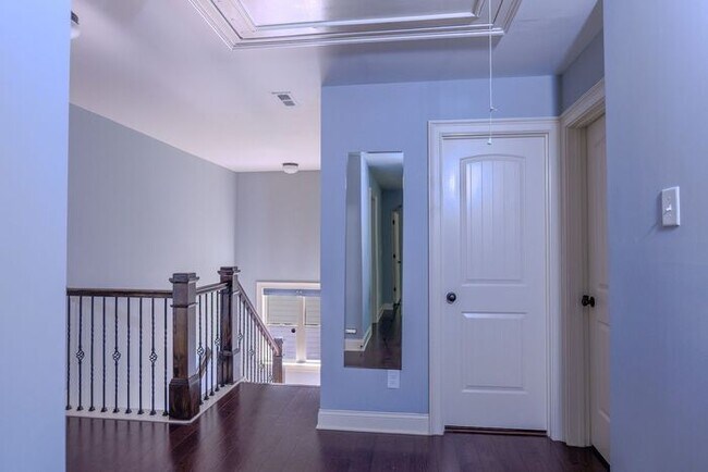 Building Photo - 5840 Springbox Dr Suwanee, GA 30024